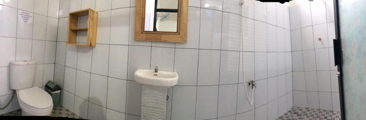 Mini Tiga Homestay Pangandaran Esterno foto